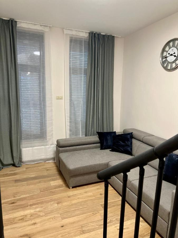 Exclusive Two-Level Apartment With Private Terrace On The Canal בריסל מראה חיצוני תמונה
